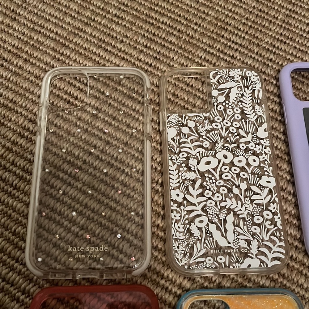 iPhone 11 or iPhone XR Mix and Match Cases! - Picture 3 of 6